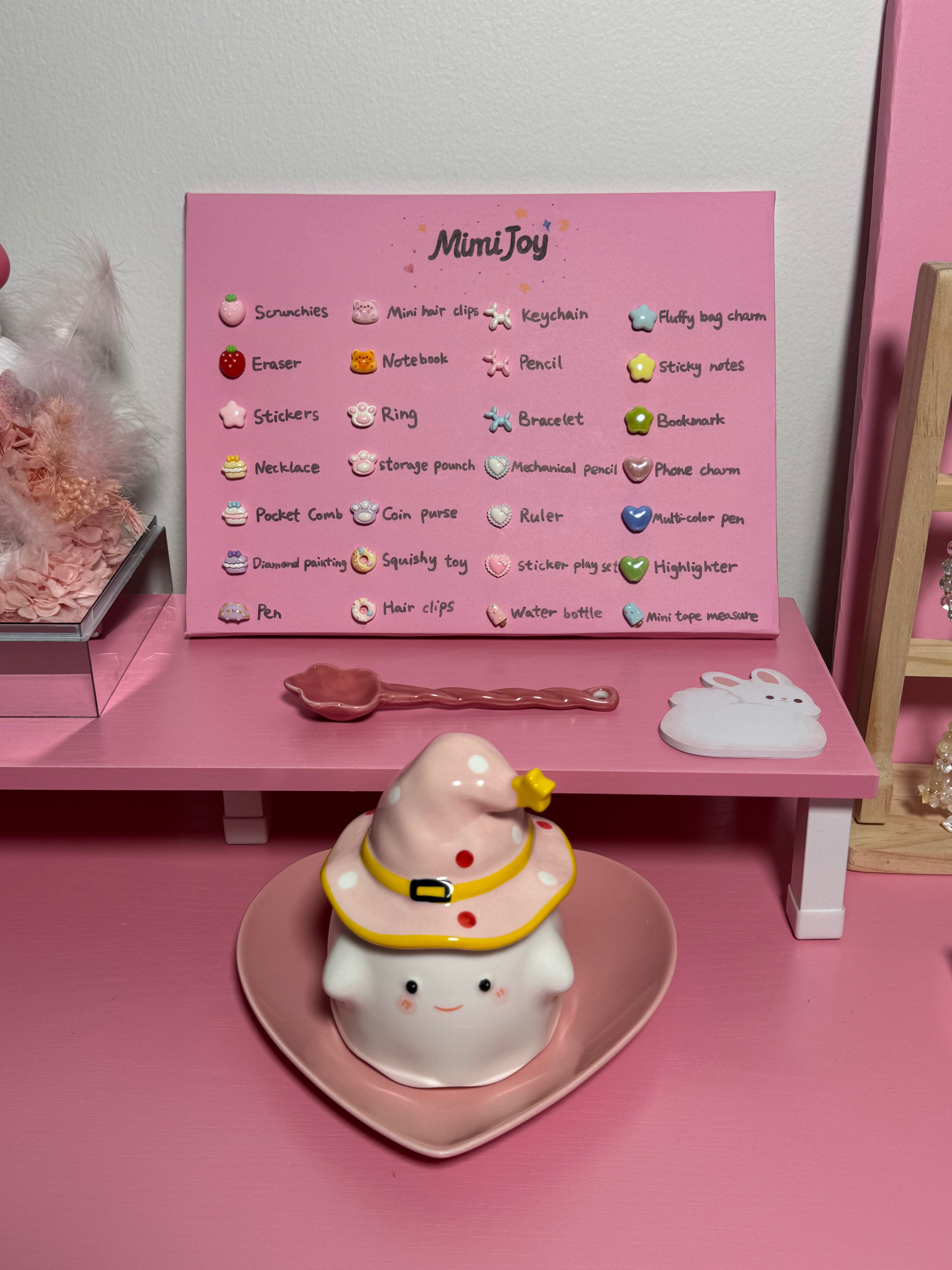 Lucky scoop - A Spoonful of Surprises!